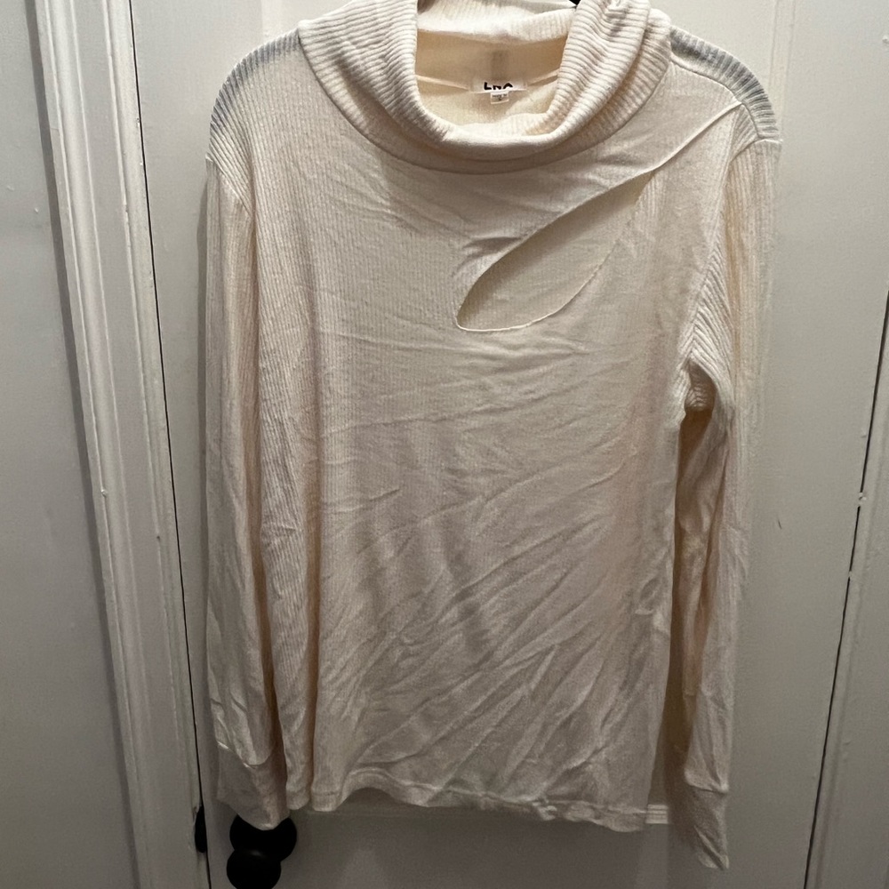 LNA cut out cream sweater